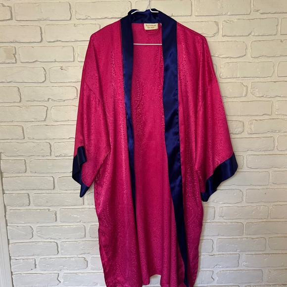 Vintage Victoria's Secret Gold Label Pink Purple Dressing Robe One Size‎ - Picture 3 of 6